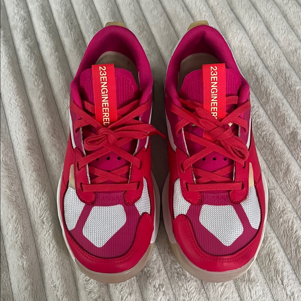 Women's Jordan Air 200E Siren Red/Pink Prime • Size 8 - Picture 3 of 17